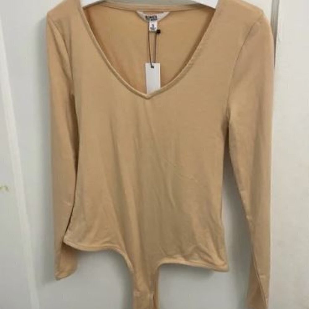 NWT size small! Super cute and easy to dress up or down! Snap crotch closure. Bb - Picture 7 of 7